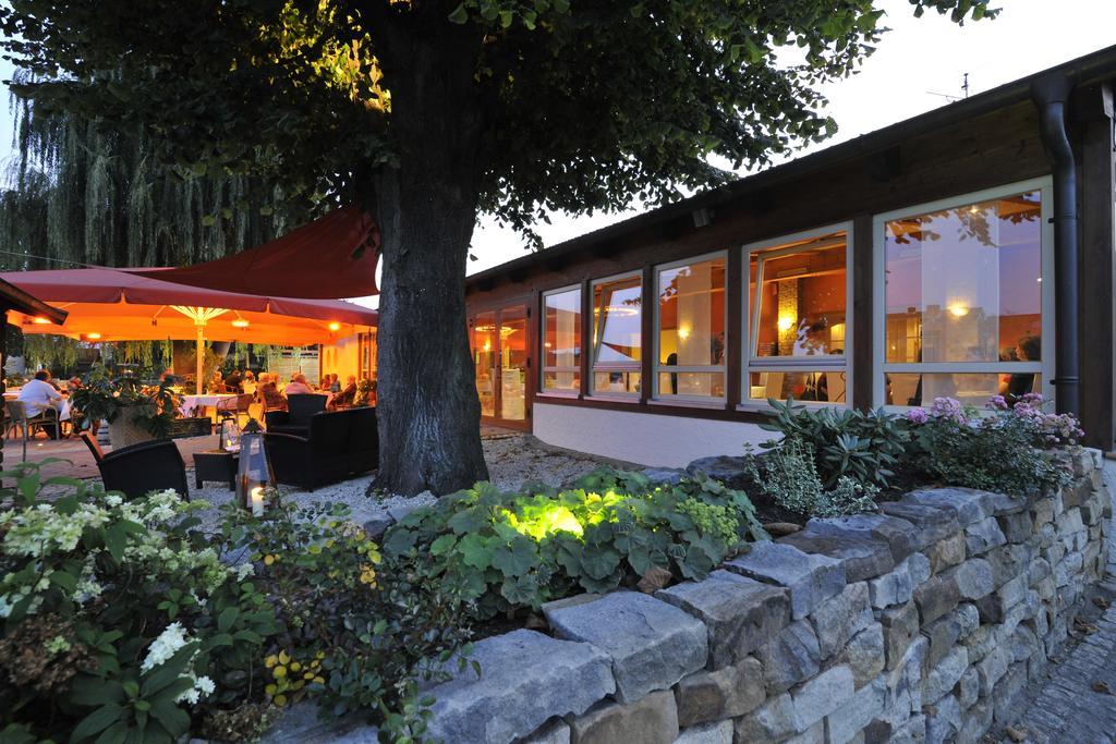 Hotel Dreimaedelhaus Espelkamp-Mittwald Dış mekan fotoğraf