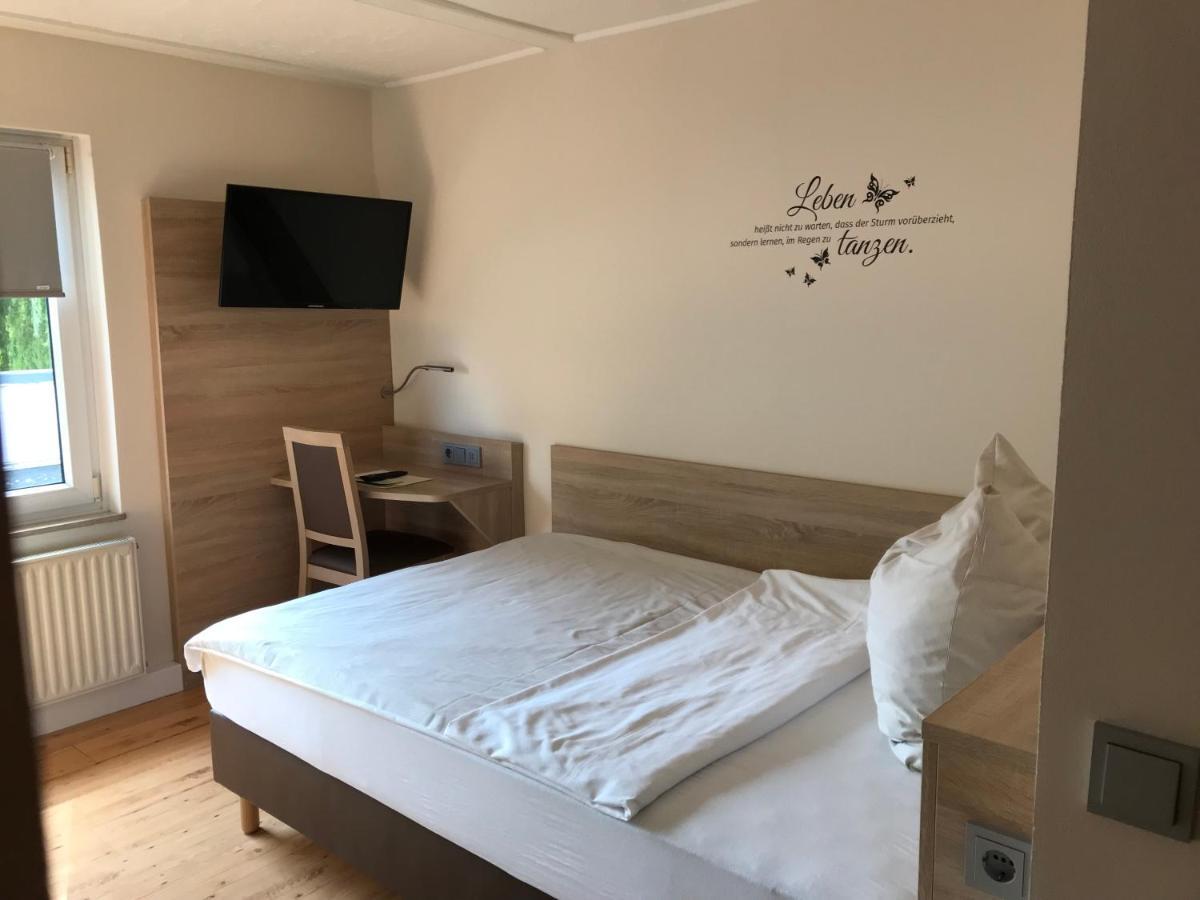 Hotel Dreimaedelhaus Espelkamp-Mittwald Dış mekan fotoğraf